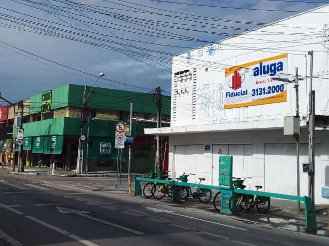 AV. PROFESSOR GOMES DE MATOS, 1157 1163, 1165 E SÁTIRO DIAS, 239