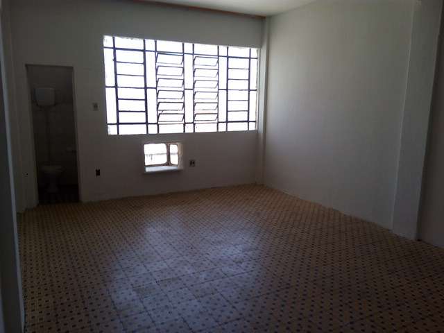 R. LIBERATO BARROSO, 307 SALA 403 TRIUNFO