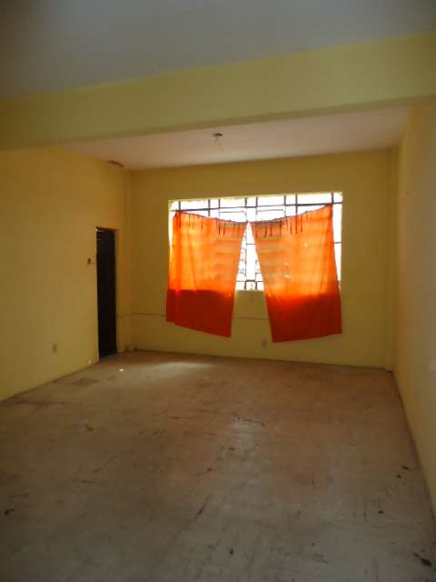 R. LIBERATO BARROSO, 307 SALA 211 TRIUNFO