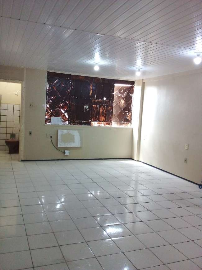 R. LIBERATO BARROSO, 307 SALA 221 TRIUNFO