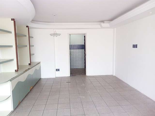 R. LIBERATO BARROSO, 307 SALA 314 TRIUNFO