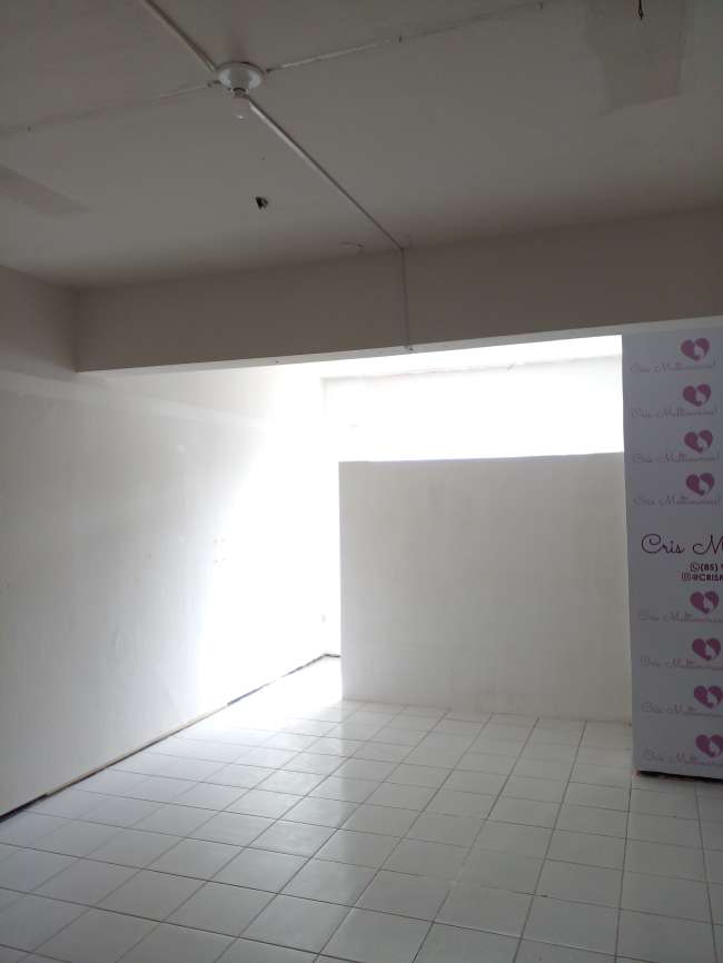 R. LIBERATO BARROSO, 307 SALA 04 TRIUNFO