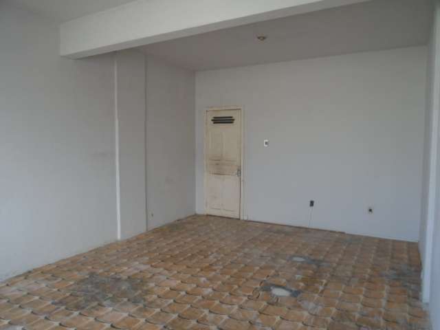 R. LIBERATO BARROSO, 307 SALA 215 TRIUNFO