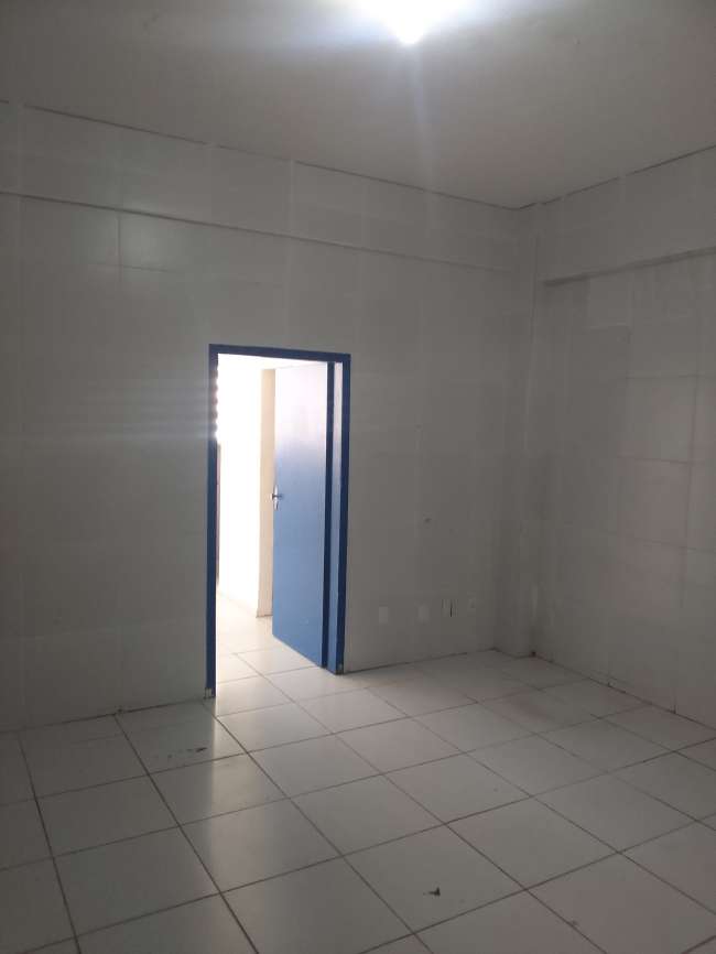 R. LIBERATO BARROSO, 307 SALA 216 TRIUNFO