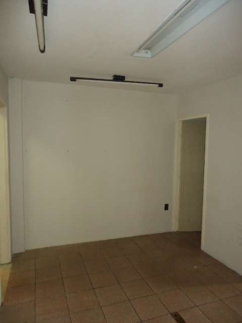 R. LIBERATO BARROSO, 307 SALA 316 TRIUNFO