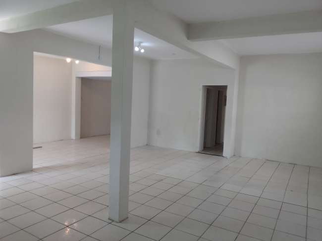 R. DULCINEIA GONDIM, 383