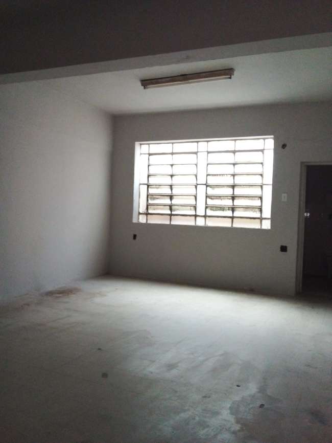 R. LIBERATO BARROSO, 307 SALA 05 TRIUNFO