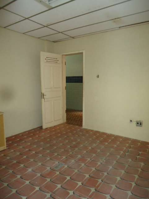 R. LIBERATO BARROSO, 307 SALA 208 TRIUNFO