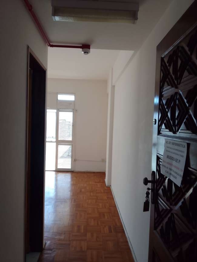 R. GUILHERME ROCHA, 218 SALA 404  JALCY METRÓPOLE