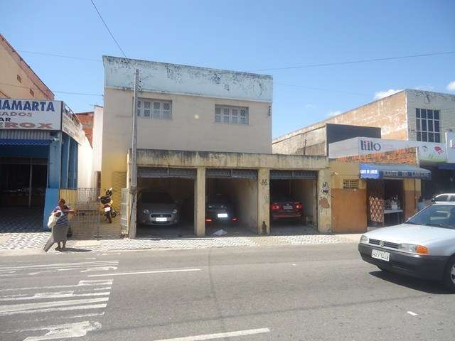 AV. PROFESSOR GOMES DE MATOS, 547