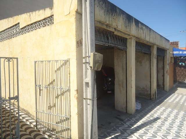 AV. PROFESSOR GOMES DE MATOS, 547