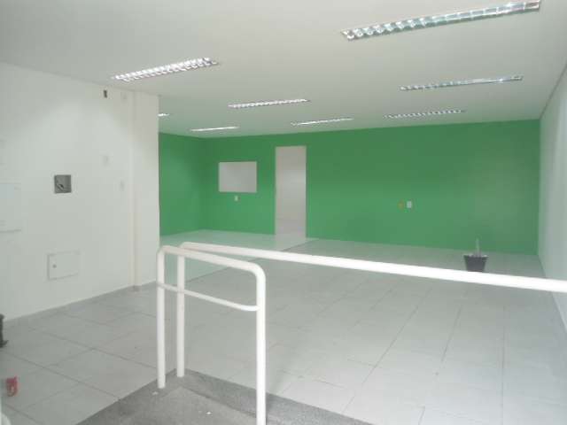 AV. PROFESSOR GOMES DE MATOS, 711 711 A