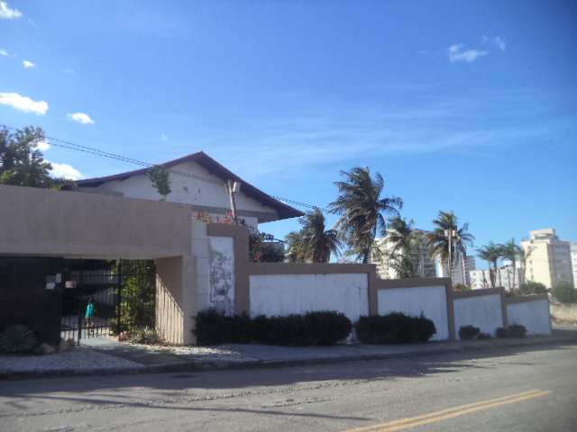 R. CORONEL JOSE AURELIO CAMARA, 552 FUNDO CORRESPONDENTE RUA HERMINIA BONAVIDES, 453