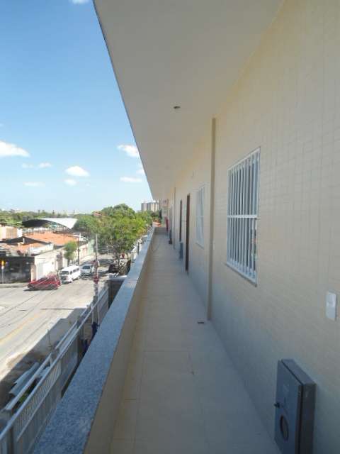 R. GENERAL SILVA JUNIOR, 247 APT 04 TÉRREO PAVIMENTO SEM GARAGEM