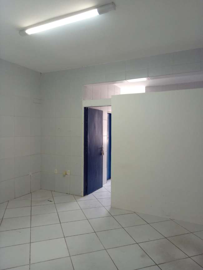 R. LIBERATO BARROSO, 307 SALA 103 TRIUNFO