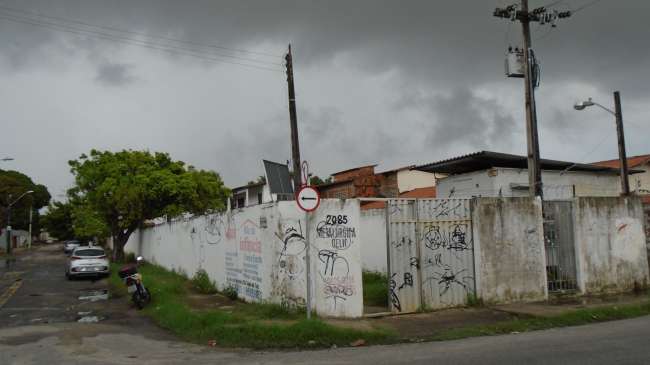 R. MANOEL MONTEIRO, 79  LOT 002 QUADRA 002