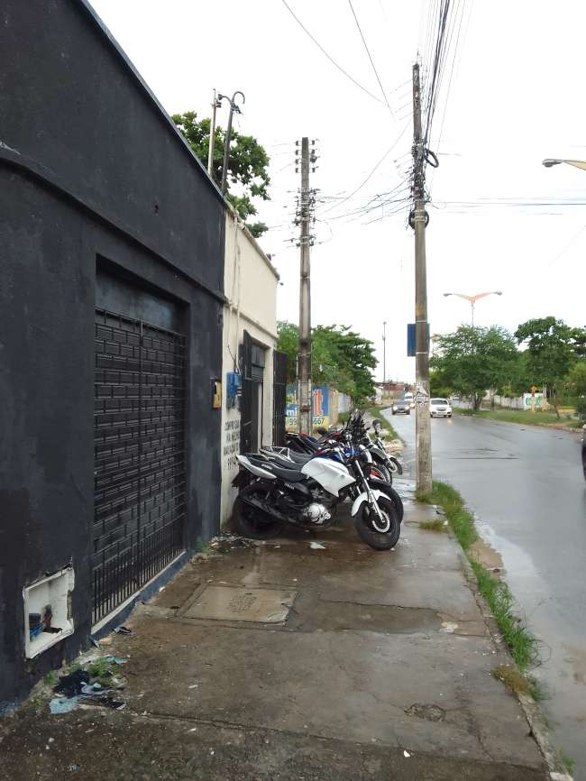 AV. ROGACIANO LEITE, 1090