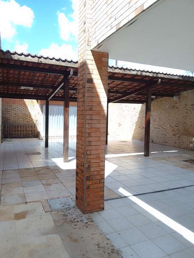 AV. ENGENHEIRO LEAL LIMA VERDE, 1525