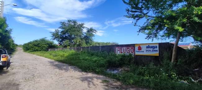 R. CLOVIS ROLIM, 0 S/N L003 Q34 FRENTE PARA RUA ANDRADE FURTADO