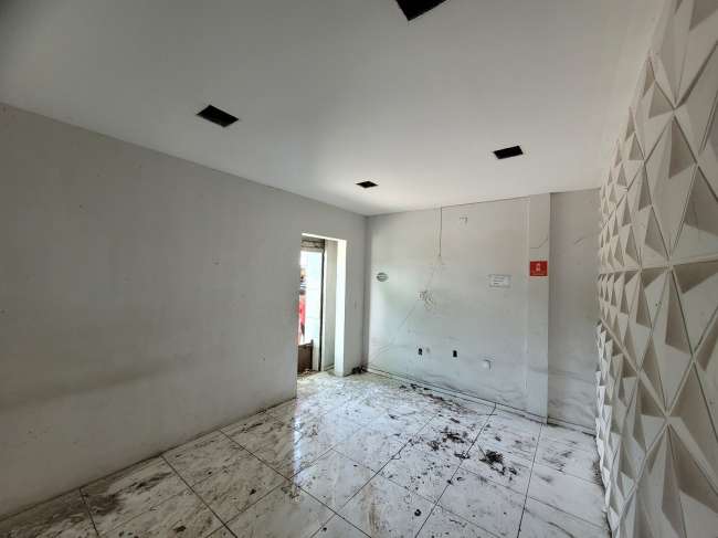 R. CASTRO E SILVA, 661