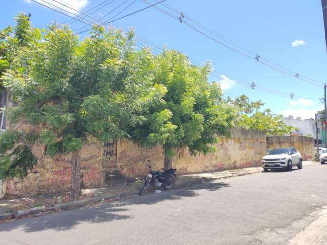 R. FLORIANO PEIXOTO, 2095