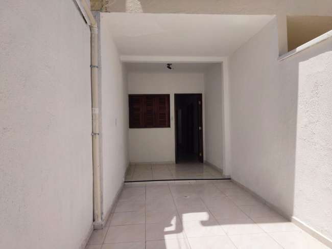 R. DOUTOR AIRTON BEZERRA, 180 TERREO