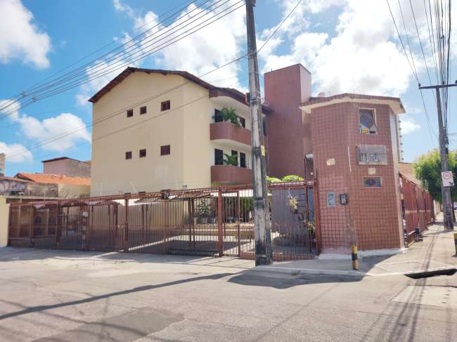 R. FLORIANO PEIXOTO, 2357 AP 104 TERRES