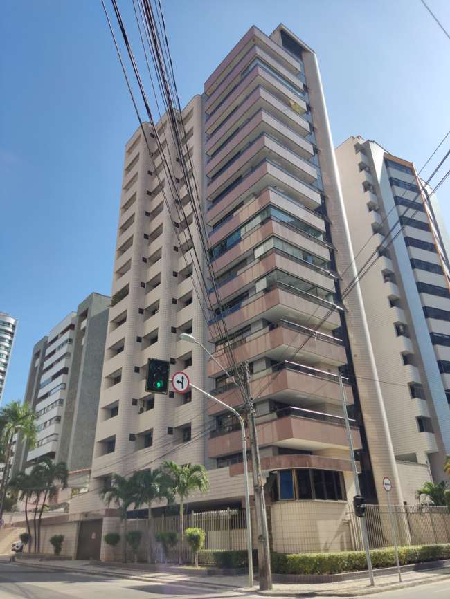 R. BARBOSA DE FREITAS, 560 APTO. 1300