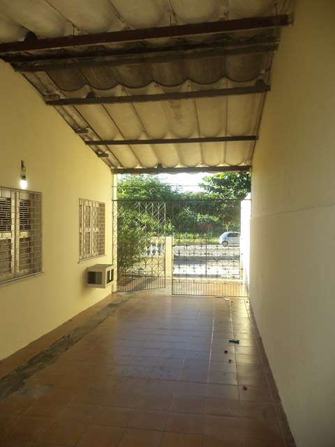 R. POETA MARIO LINHARES, 161