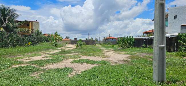 R. 3 (LOT. ÁGUA MARINHA), 0 VIZINHO AO NÚMERO 880