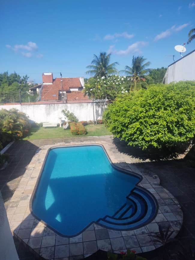 R. GENERAL CAIADO DE CASTRO, 670