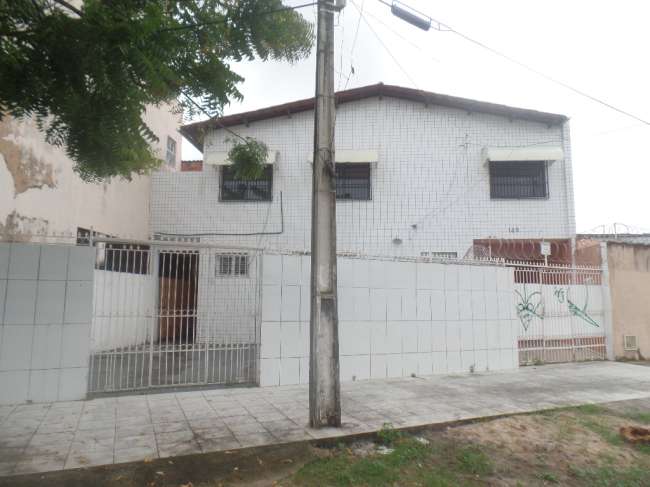 AV. JOSÉ JATAHY, 149 A (ALTOS)