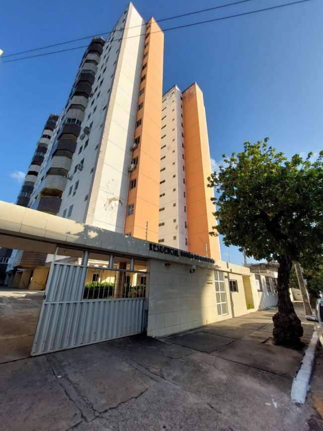 AV. DA UNIVERSIDADE, 1949 APTO 304