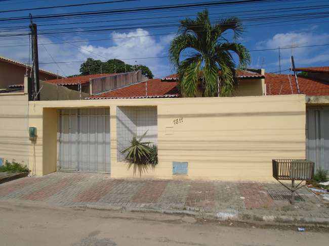 R. DOUTOR CORREIA LIMA, 1311