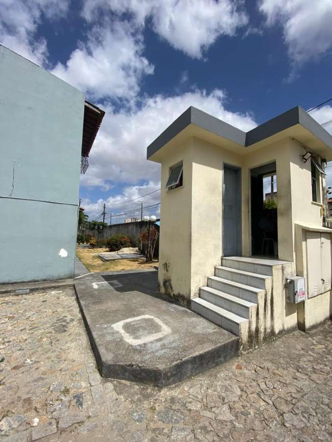 AV. DOS PAROARAS, 115 APTO. 103 BL. 04