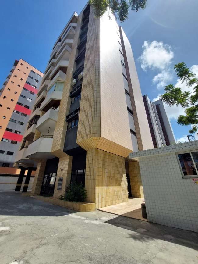 R. FONSECA LOBO, 345 APTO. 402