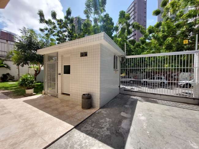 R. FONSECA LOBO, 345 APTO. 402