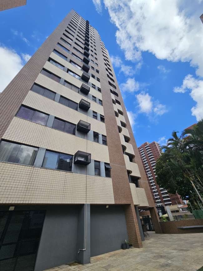 R. VICENTE LINHARES, 654 APTO. 100