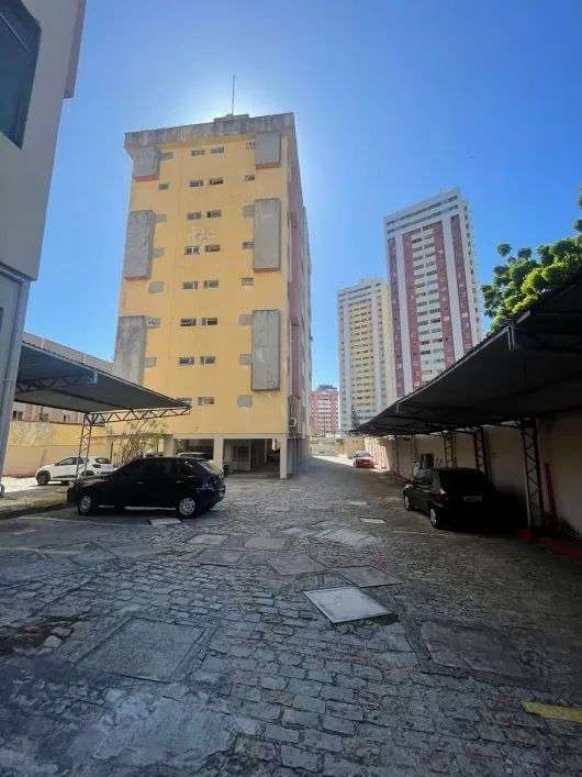 AV. VISCONDE DO RIO BRANCO, 3059 APTO. 203 – B